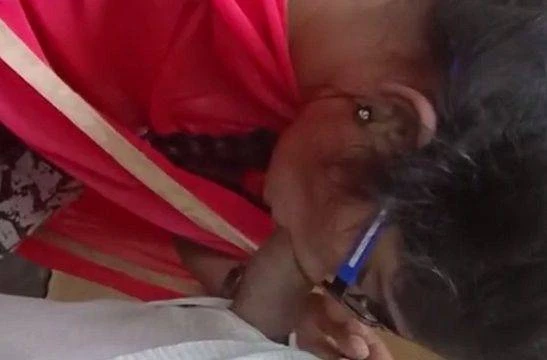 Indian GF cock blowing video